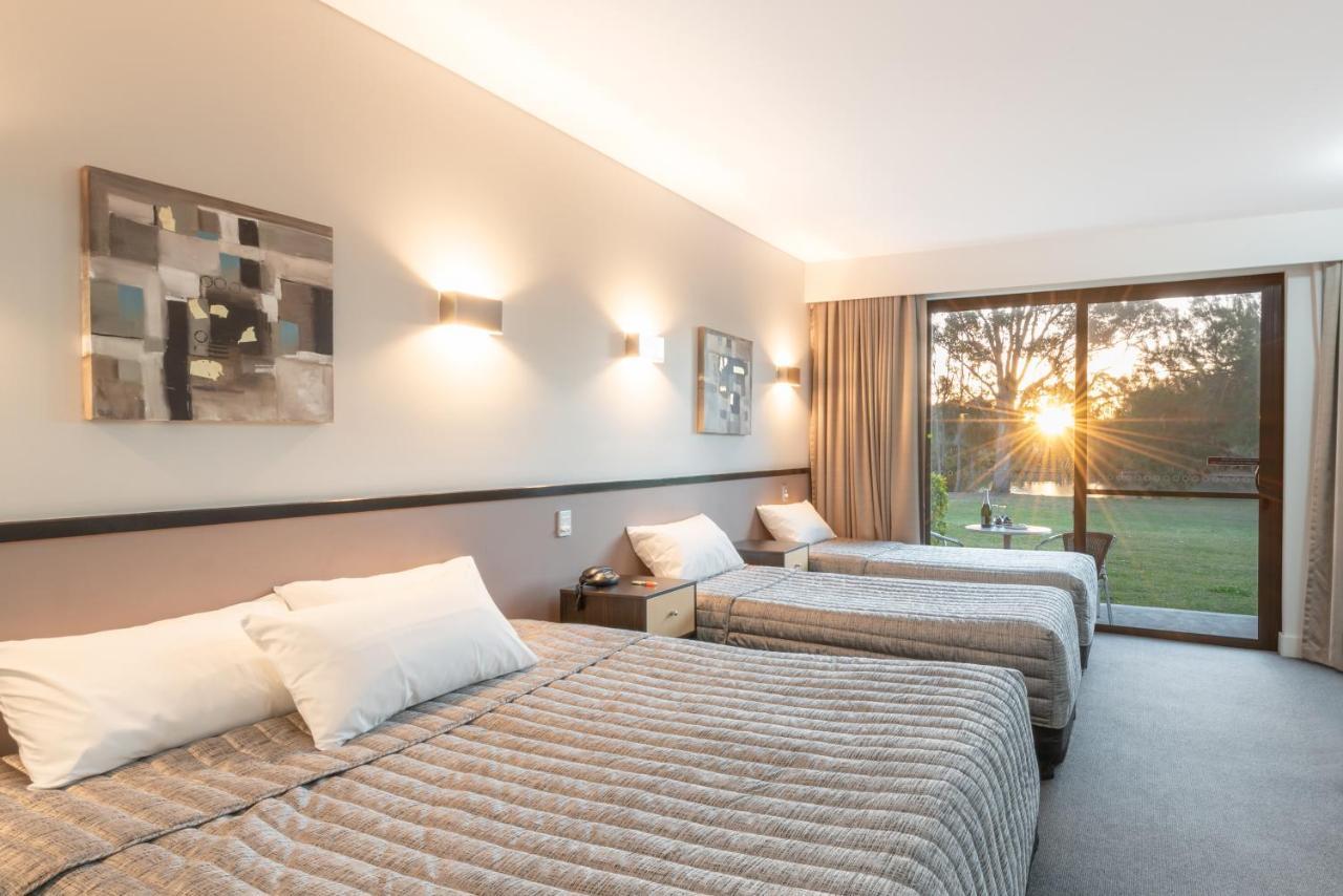 Macquarie 4 Star Motel Warners Bay Eksteriør billede